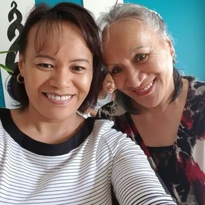 Meet your Posher, Carolina